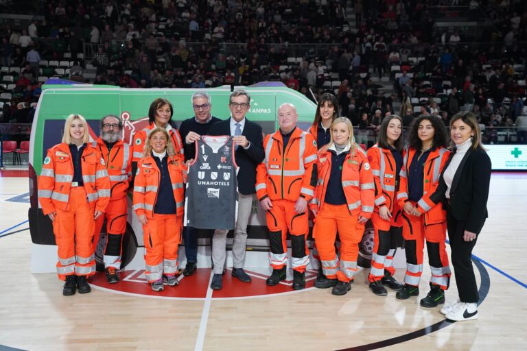 CRoce Verde Reggio Emilia - Pallacanestro reggiana per Ambulanza Biancorossa