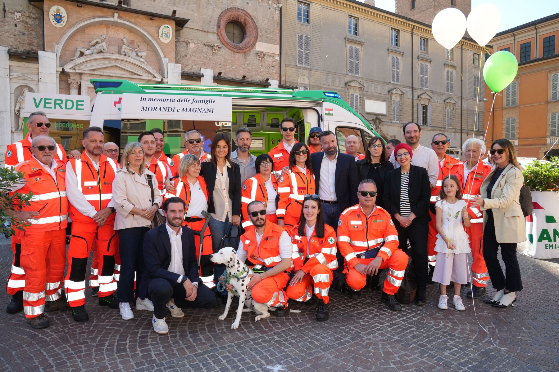 Donazione ambulanza 1